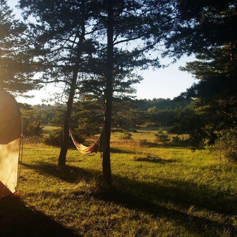 PIAZZOLA - Piazzola: auto + tenda/roulotte o camper