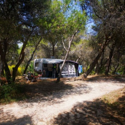 PIAZZOLA - Piazzola per tenda o camper o roulotte + 2p