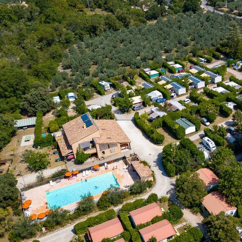 Camping La Fontaine D'annibal - Camping Drôme