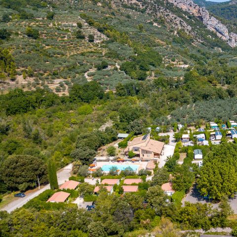 Camping La Fontaine D'annibal - Camping Drôme - Afbeelding N°2