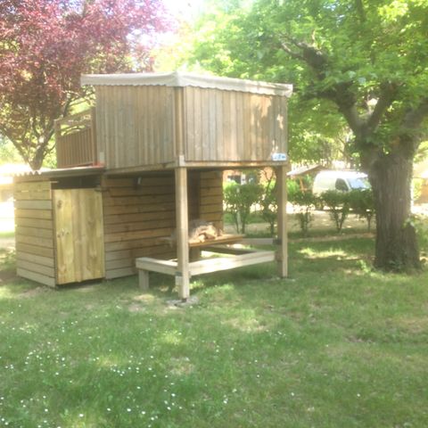 CHALET 2 personnes - Cabane Etoilée - avec WC et lave-mains - micro cuisine sans eau - sans douche