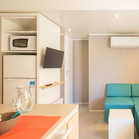 MOBILHEIM 6 Personen - Luxus-Komfortbereich 32m² - Jacuzzi - Klimaanlage - TV