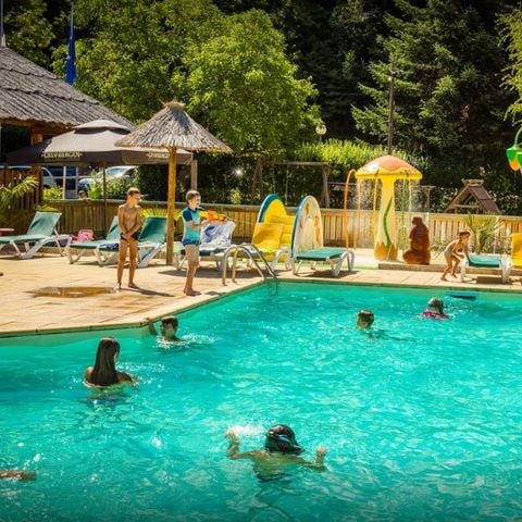 Flower Camping Le Pont du Tarn - Camping Lozere