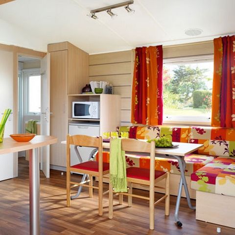 MOBILE HOME 6 people - Mobile-home 27,5m² Standard (2bed - 4/6pers.) + Air conditioning + Outdoor straw hut