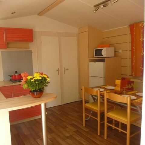 MOBILE HOME 6 people - Mobile-home 27,5m² Standard (2bed - 4/6pers.) + Air conditioning + Outdoor straw hut