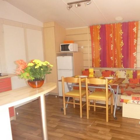 MOBILHOME 6 personnes - Mobil-home 27,5m² Standard (2ch - 4/6pers.) + Clim + Paillotte extérieure