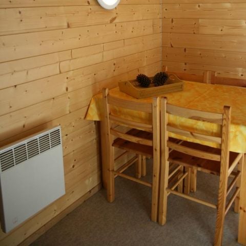 CHALET 4 personnes - Abeille  mercredi a mecredi en saison