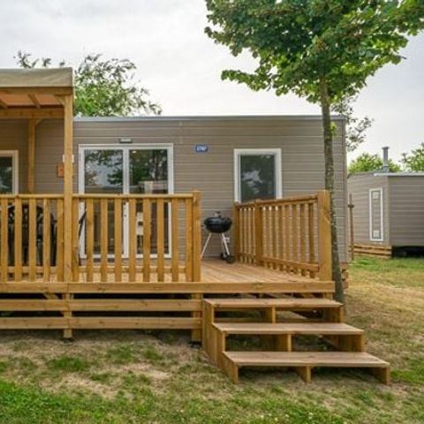 Stacaravan 6 personen - Mobile-home | Comfort | 3 Slaapkamers | 6 Pers. | Verhoogd terras | Airconditioning