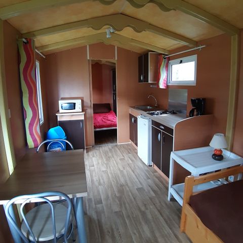 UNUSUAL ACCOMMODATION 3 people - Caravan without sanitary facilities