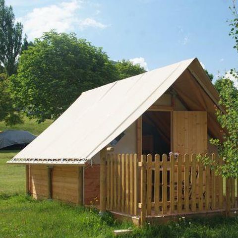 TENTE 4 personnes - Cabane Edelweiss (sans sanitaires)