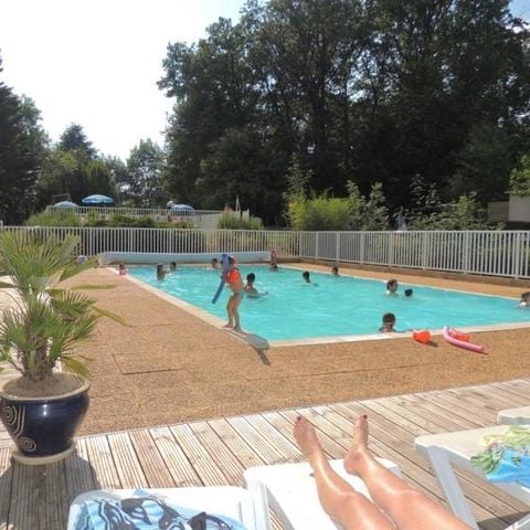 Flower Camping les Nauves - Camping Dordogna