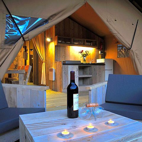 CANVAS AND WOOD TENT 4 people - INSOLITE CONFORT LODGE ( 2 rooms)