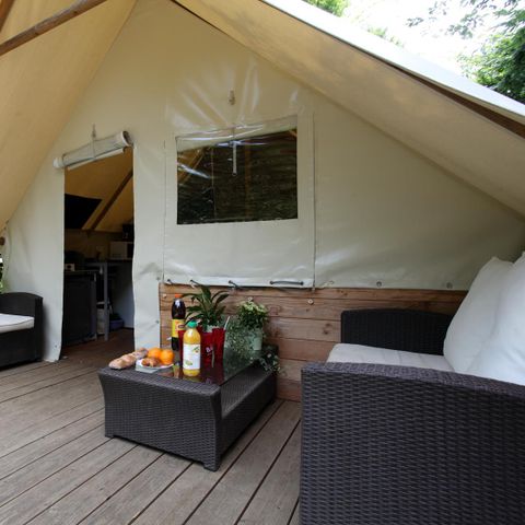 CANVAS AND WOOD TENT 4 people - The Roofed Hut