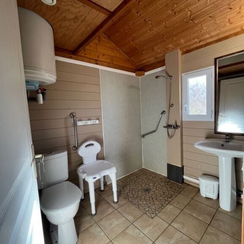 CHALET 6 personnes - Chalet  Auvergne PMR vue lac