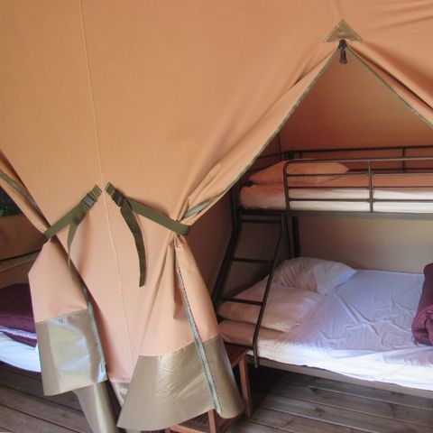 BUNGALOWTENT 5 personen - 2 slaapkamers 30m².