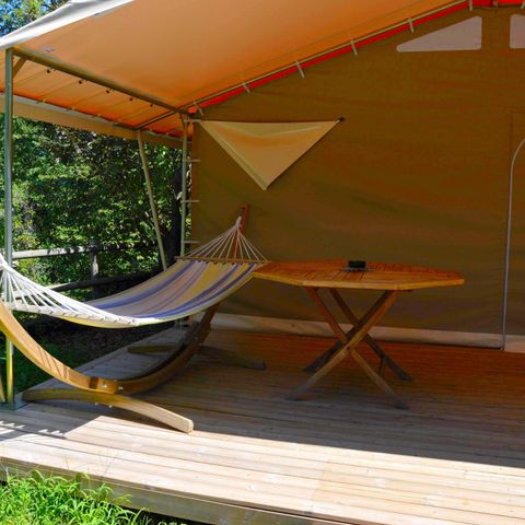 UNUSUAL ACCOMMODATION 4 people - LODGE Canada (without sanitary facilities)