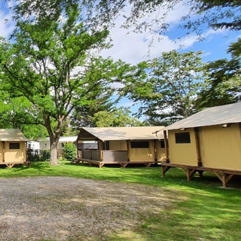 CANVAS AND WOOD TENT 5 people - LODGE BALI CONFORT Without sanitary facilities