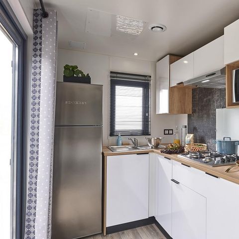 MOBILE HOME 4 people - Premium (2019)-2 bedrooms-large living room TV, dining room, kitchen-large terrace-free WIFI