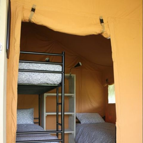 TENTE TOILE ET BOIS 5 personnes - Tente Lodge Safari 35 m² - 2 chambres - 10 m² terrasse couverte