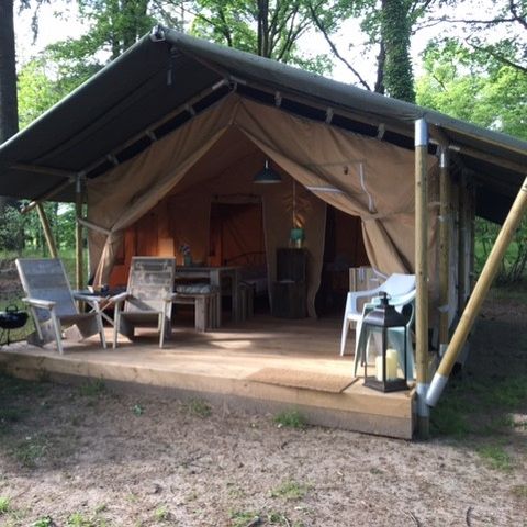 CANVAS AND WOOD TENT 6 people - PRIVATE BATHROOM