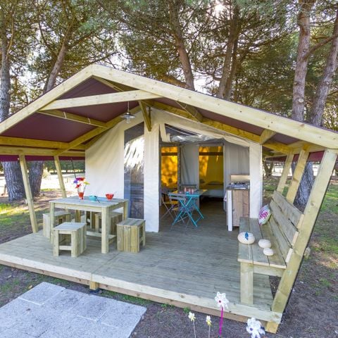 Bungalowtent 5 personen - FREEFLOWER - zonder sanitair 30 m²