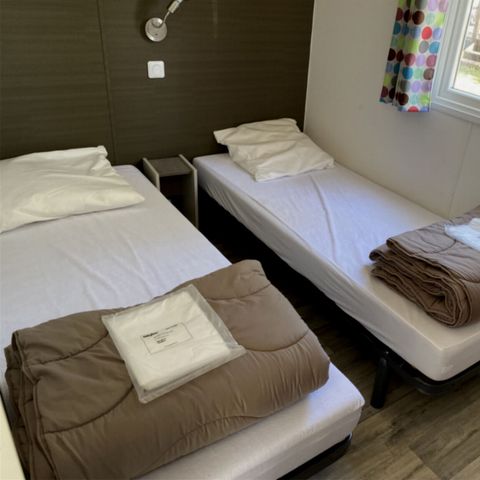 STACARAVAN 4 personen - Comfort + 2 slaapkamers