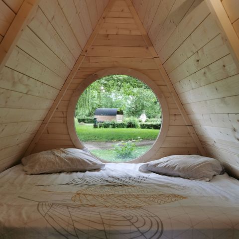 UNIEKE ACCOMMODATIE 3 personen - Houten hut met terras (2 volwassenen + 1 kind)