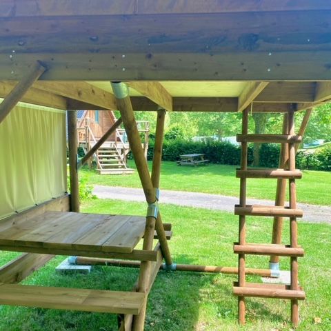 UNUSUAL ACCOMMODATION 2 people - Bivouac on stilts