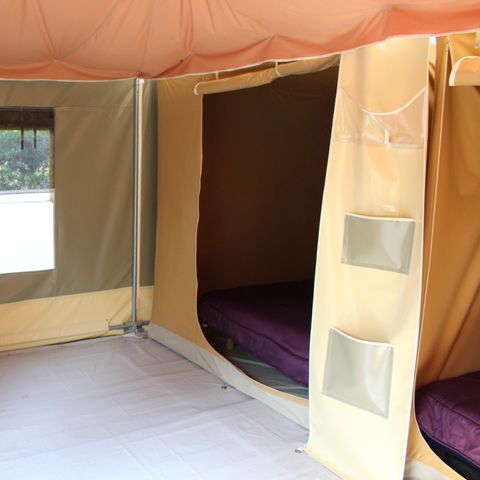 BUNGALOWTENT 4 personen - Volledig ingerichte tent