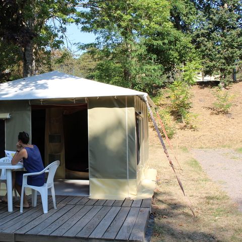 BUNGALOW DE LONA 4 personas