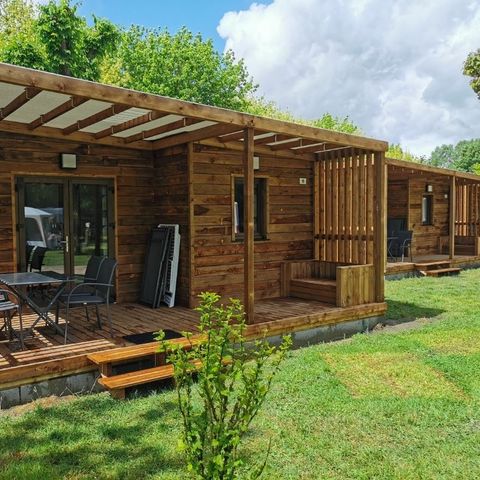 Chalet 4 personen - PREMIUM 39m² (2 kamers) inclusief overdekt terras + TV