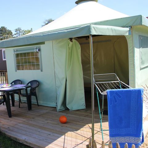 TENT 4 people - EOLE ECO without sanitary facilities