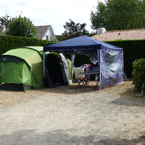 EMPLACEMENT - Forfait emplacement 2 personnes, eau, égout, électricité