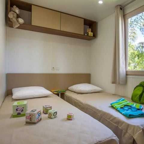 MOBILHOME 8 personas - PREMIUM 6/8 pers 3 dormitorios TV Lavavajillas Aire acondicionado 2 baños 2 WC