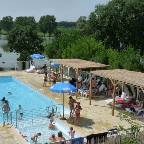 Camping Les Coteaux du Lac - Camping Indre-et-loire - Afbeelding N°2