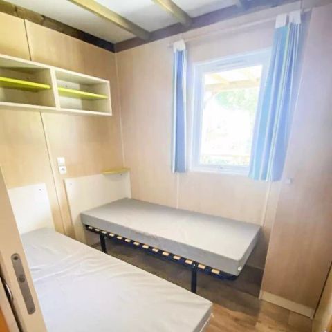 Stacaravan 6 personen - Stacaravan 4 Kamers 6 Personen + TV