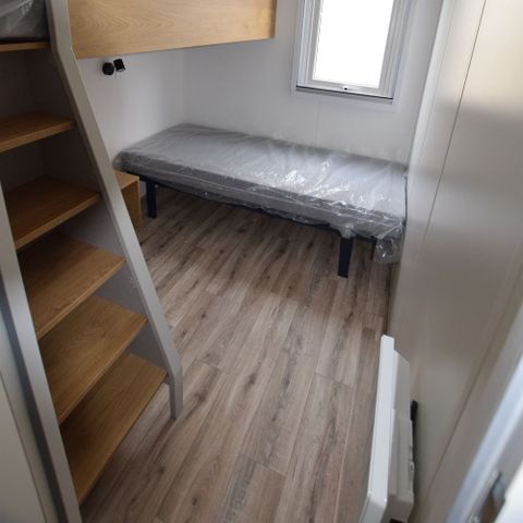 MOBILHEIM 6 Personen - Mobilheim - 40m² - 3 Schlafzimmer - überdachte Terrasse -.