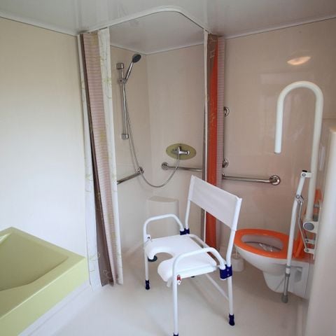 Stacaravan 6 personen - Helios (PMR) 2 slaapkamers 4/6 personen