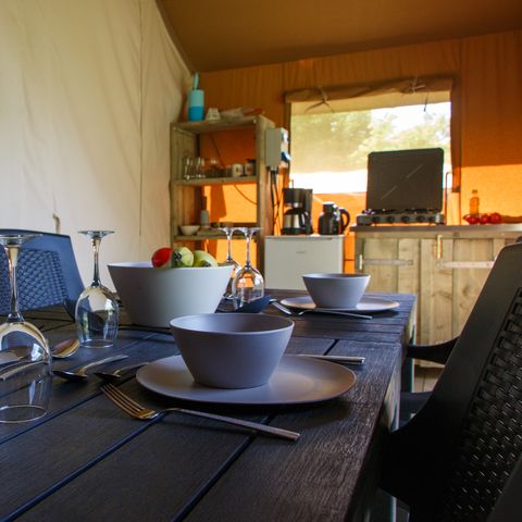 CANVAS AND WOOD TENT 6 people - Camping Vallee de L'Our - Safari tent 6 people