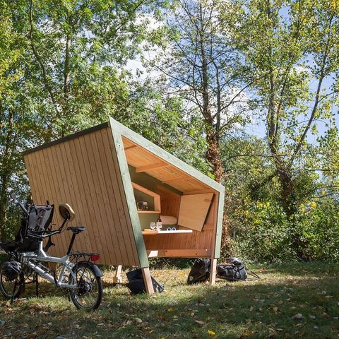 HÉBERGEMENT INSOLITE 2 personnes - Caban-Rando