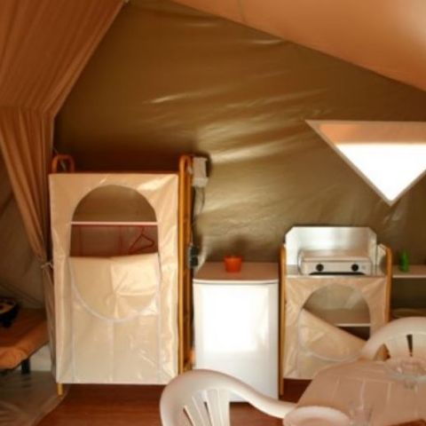 BungalowTent 4 personen - Canada (zonder sanitair)