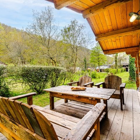 HÉBERGEMENT INSOLITE 4 personnes - La maison des mineurs - 2 chambres - sans sanitaires