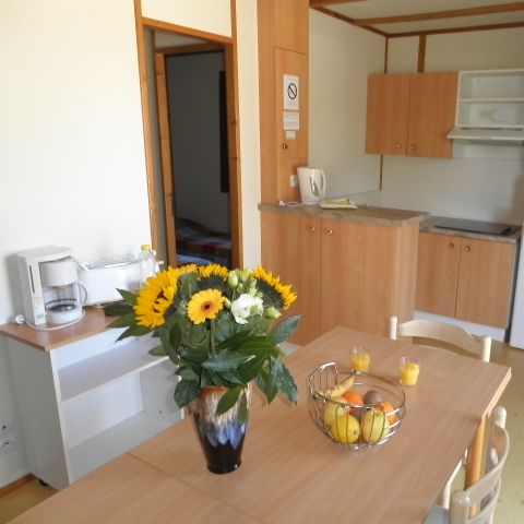 Chalet 6 Personen - Standard 35m² - 2 Schlafzimmer + nicht überdachte Terrasse