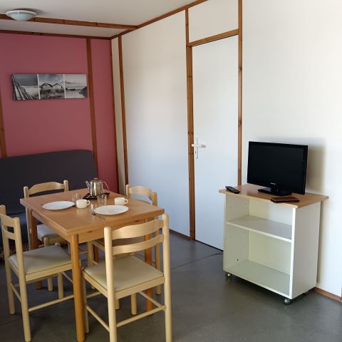 Chalet 6 Personen - Standard 35m² - 2 Schlafzimmer + nicht überdachte Terrasse