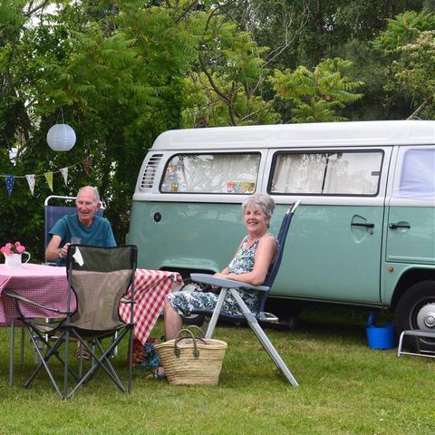 PIAZZOLA - Pacchetto piazzola: auto + tenda / roulotte o camper