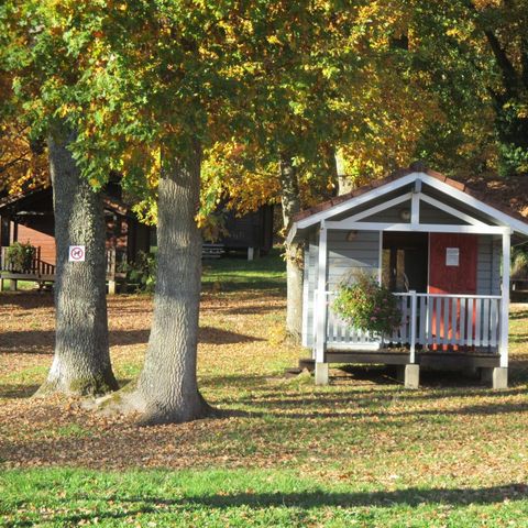 BUNGALOW 2 Personen - CABIN ohne Sanitäranlagen