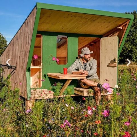 HÉBERGEMENT INSOLITE 2 personnes - Cabane 2 personnes