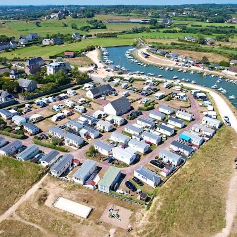 PIAZZOLA - Pacchetto piazzola (veicolo + tenda/roulotte o camper)