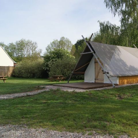 HÉBERGEMENT INSOLITE 4 personnes - Tipis 4 personnes