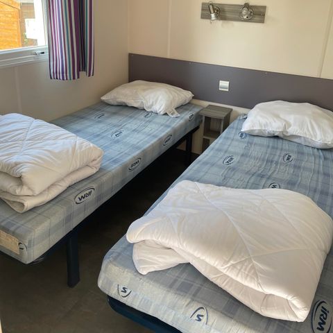 Stacaravan 6 personen - 2 Slaapkamers 4/6 comfort